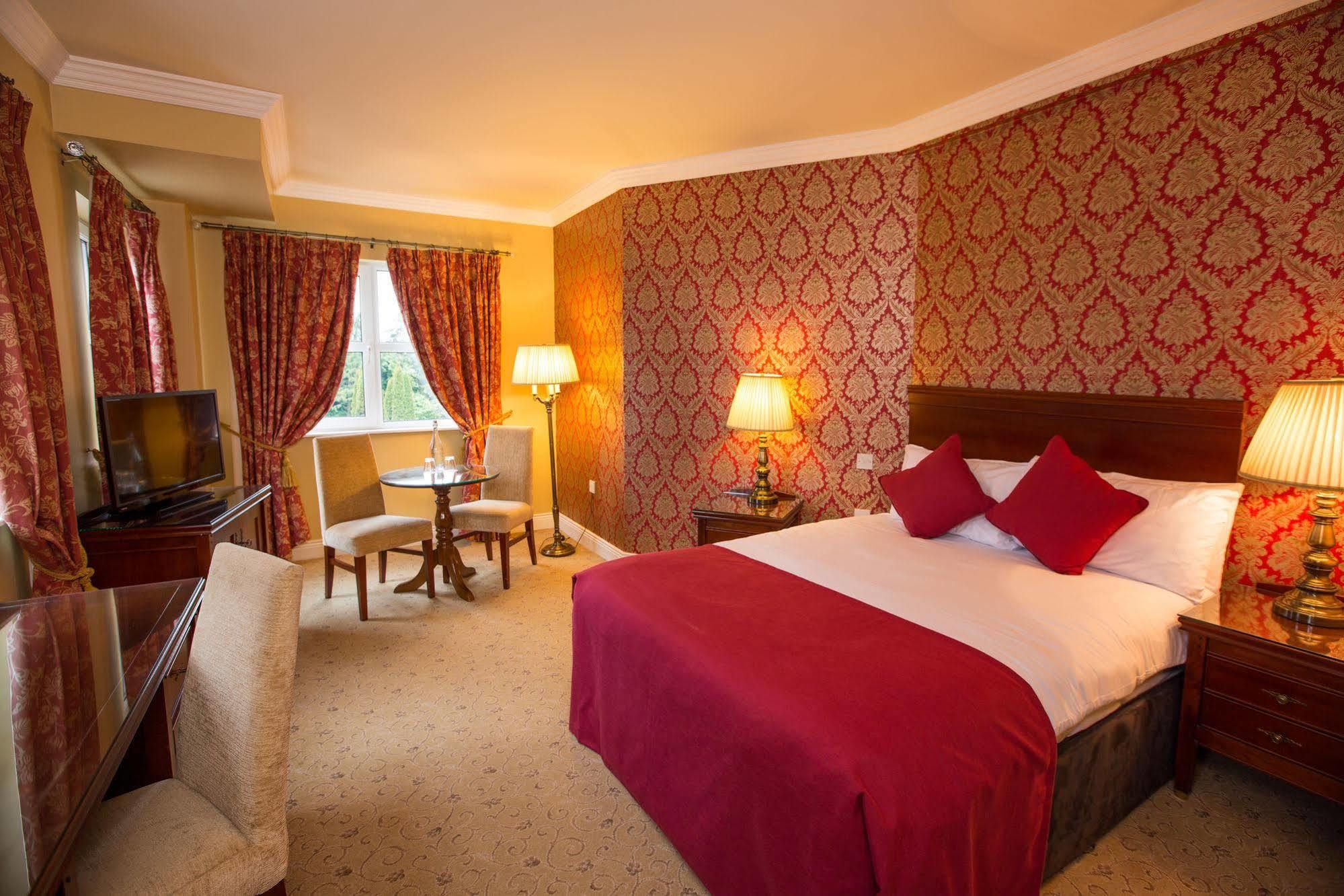Anner Hotel Thurles Exterior photo